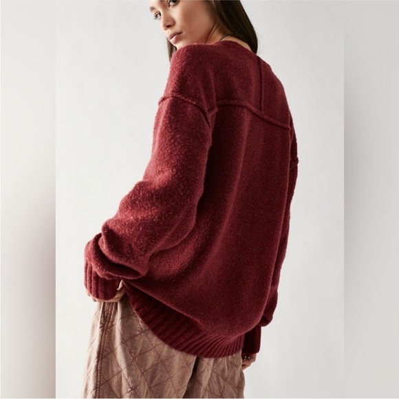 Free People Care Eastwood Tunic Sweater. - Picture 4 of 10